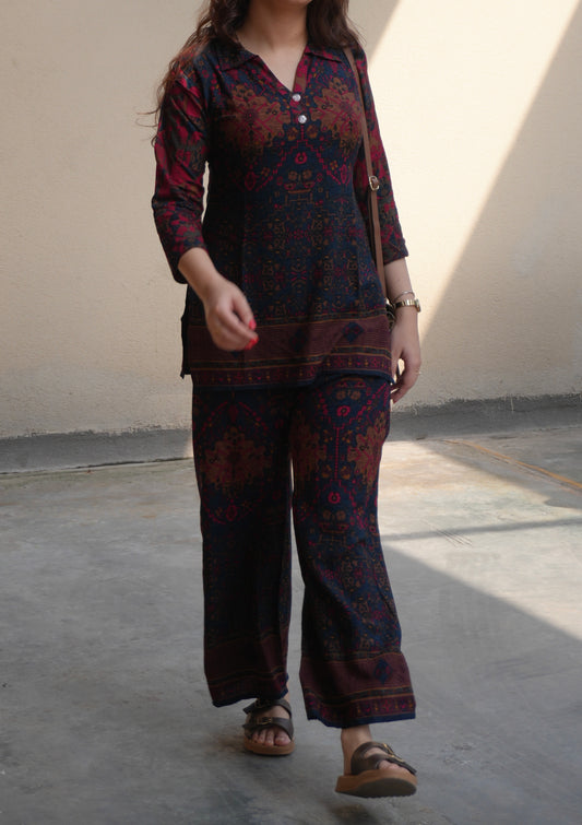 Avni Black Red Coord